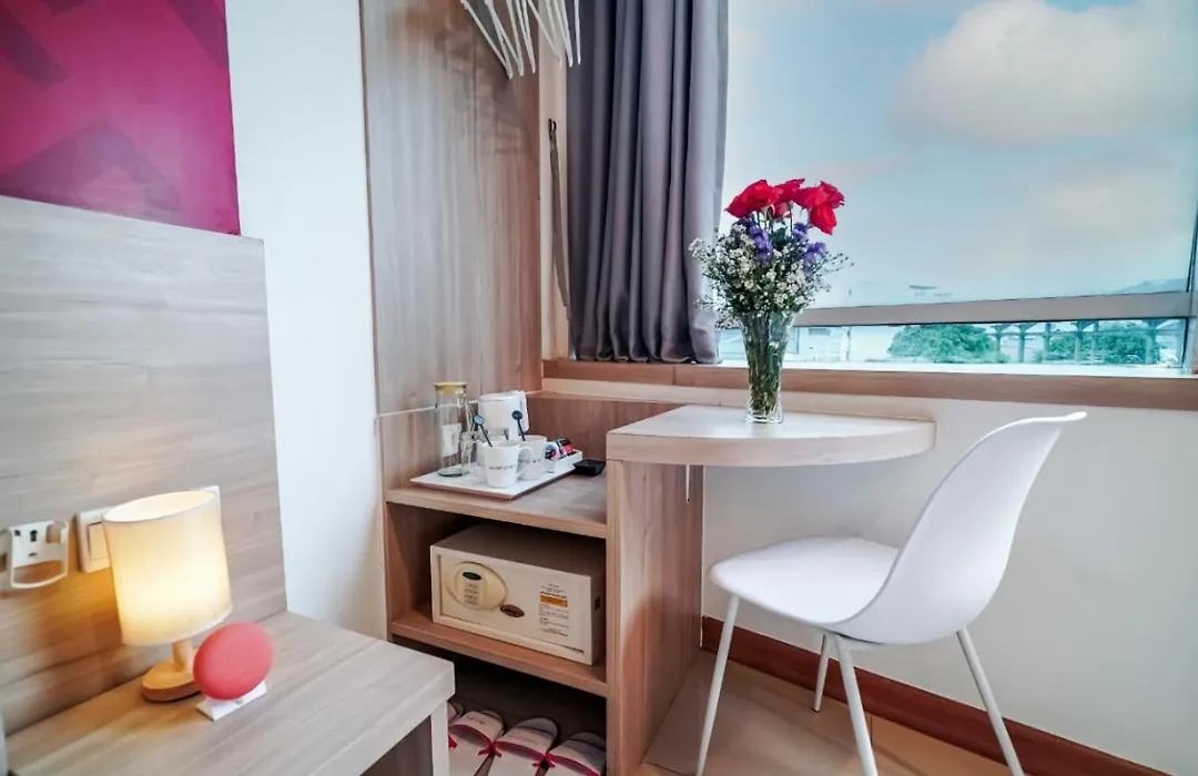 Favehotel Pluit Junction-1